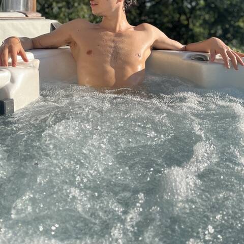 Jacuzzi 2